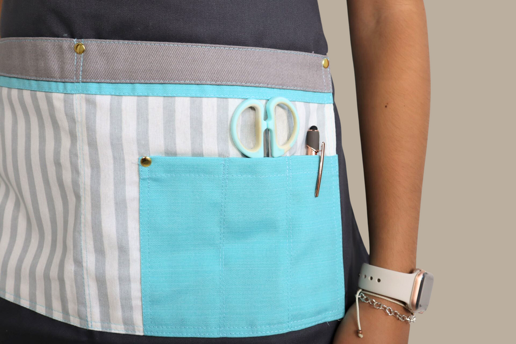 Nadine Gray &  Blue Delantal de cintura.